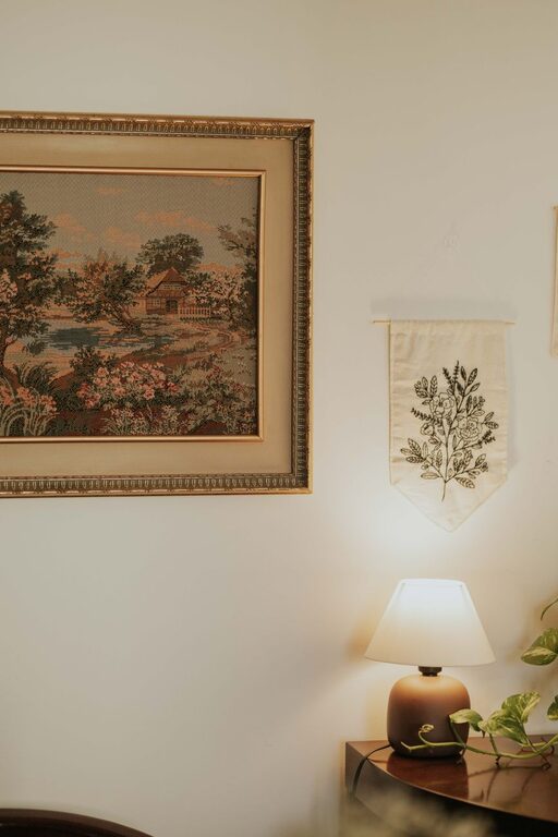 Simple Tips for Creating a Cozy and Inviting Home Environment